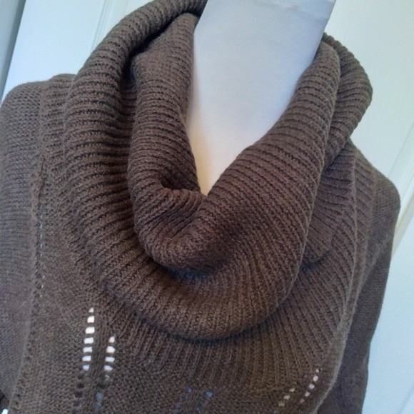 NWT BCBGMAXAZRIA SWEATER COWL NECK KNIT SHORT SLEEVE WOOL BLEND L WOMENS LARGE L - Picture 3 of 11